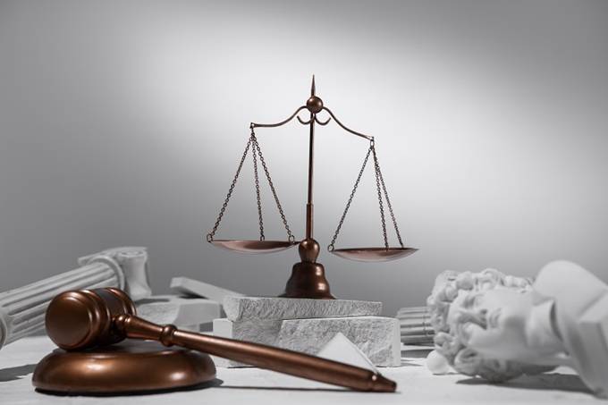 Meşru Müdafaa ve Zorunluluk Hali Nedir?